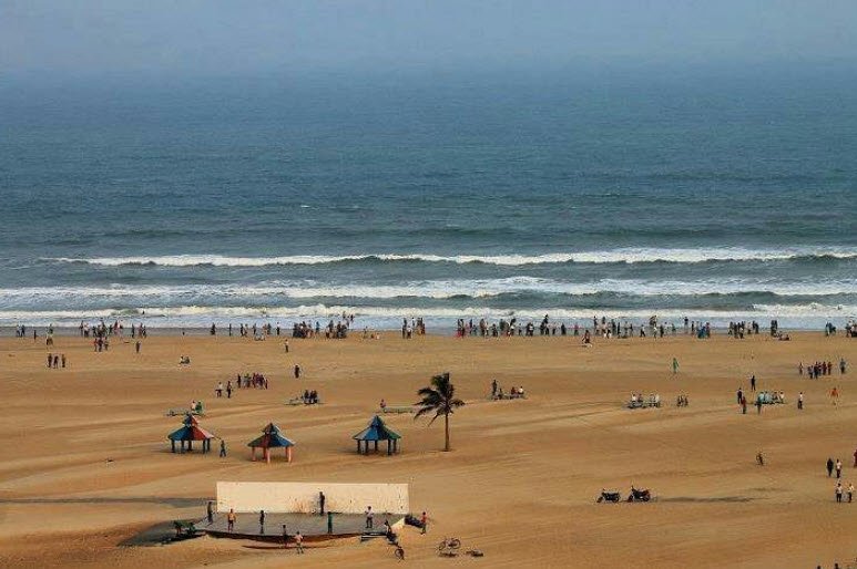 Paradeep sea beach, Jagatsinghapur, Odisha - Vushii.com